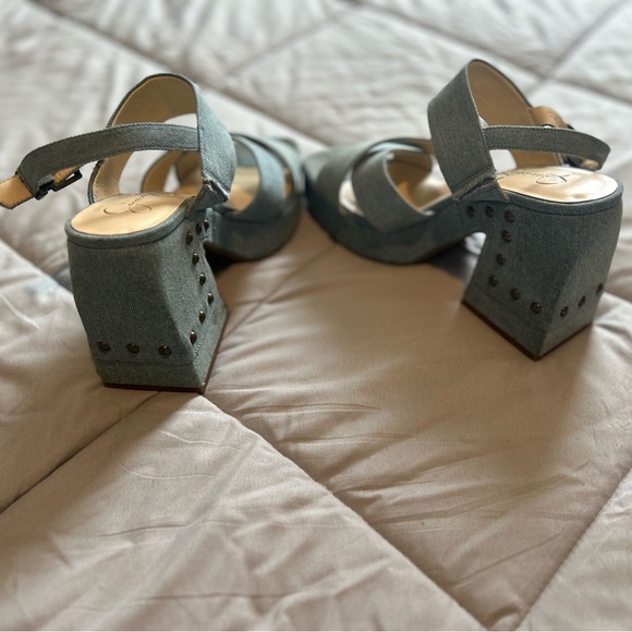 Jessica Simpson Nellenie Sandal - Picture 6 of 9